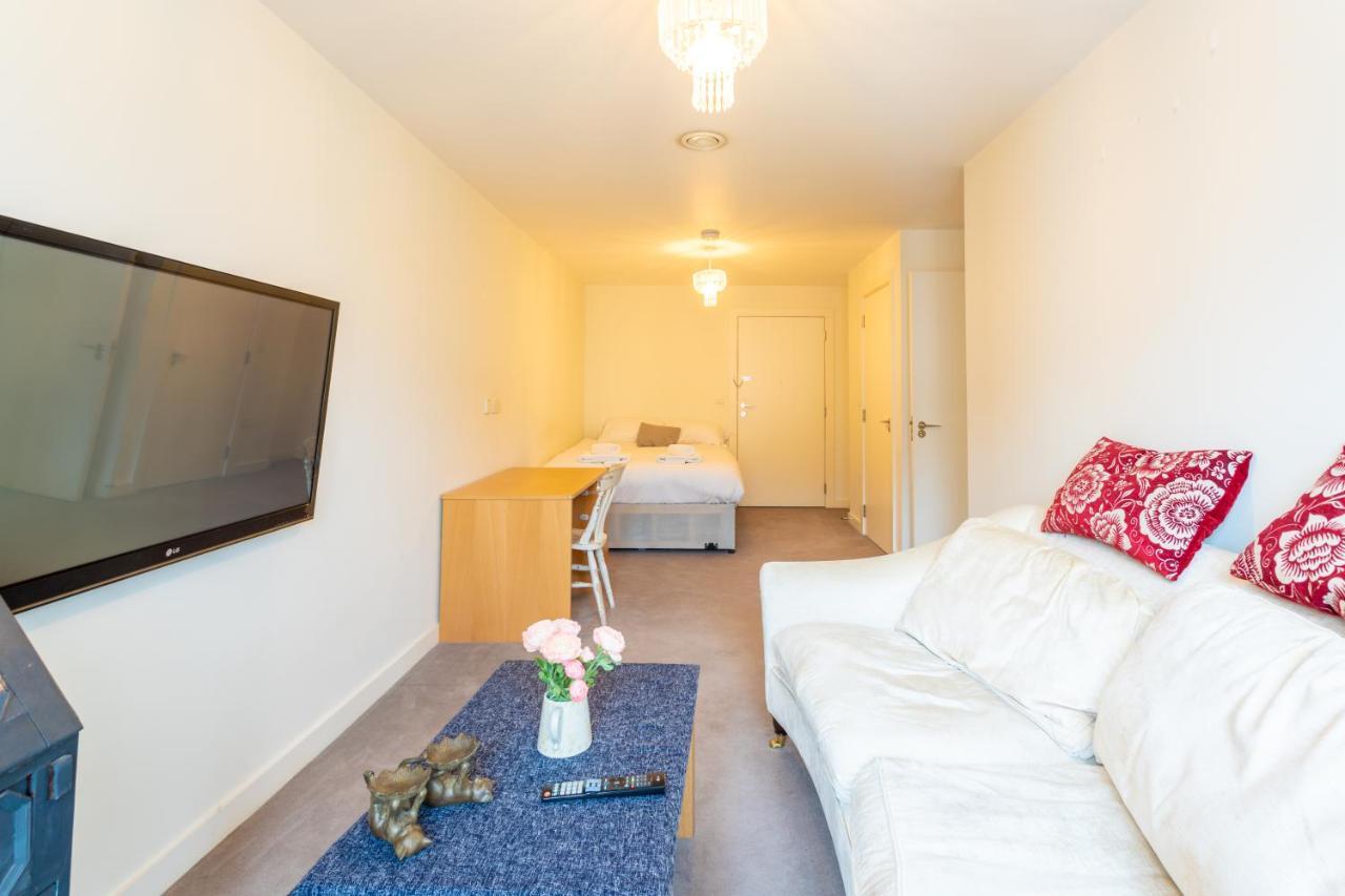 Amazing Modern 2 Bedroom Flat In Greenwich For 4 People Лондон Экстерьер фото