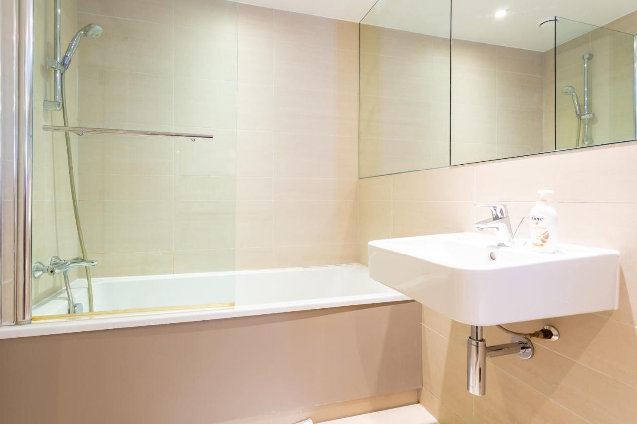 Amazing Modern 2 Bedroom Flat In Greenwich For 4 People Лондон Экстерьер фото